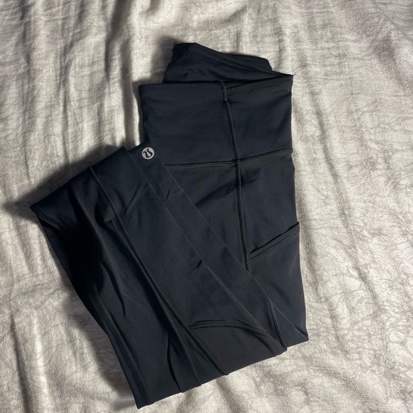 Lululemon leggings - Picture 2 of 6